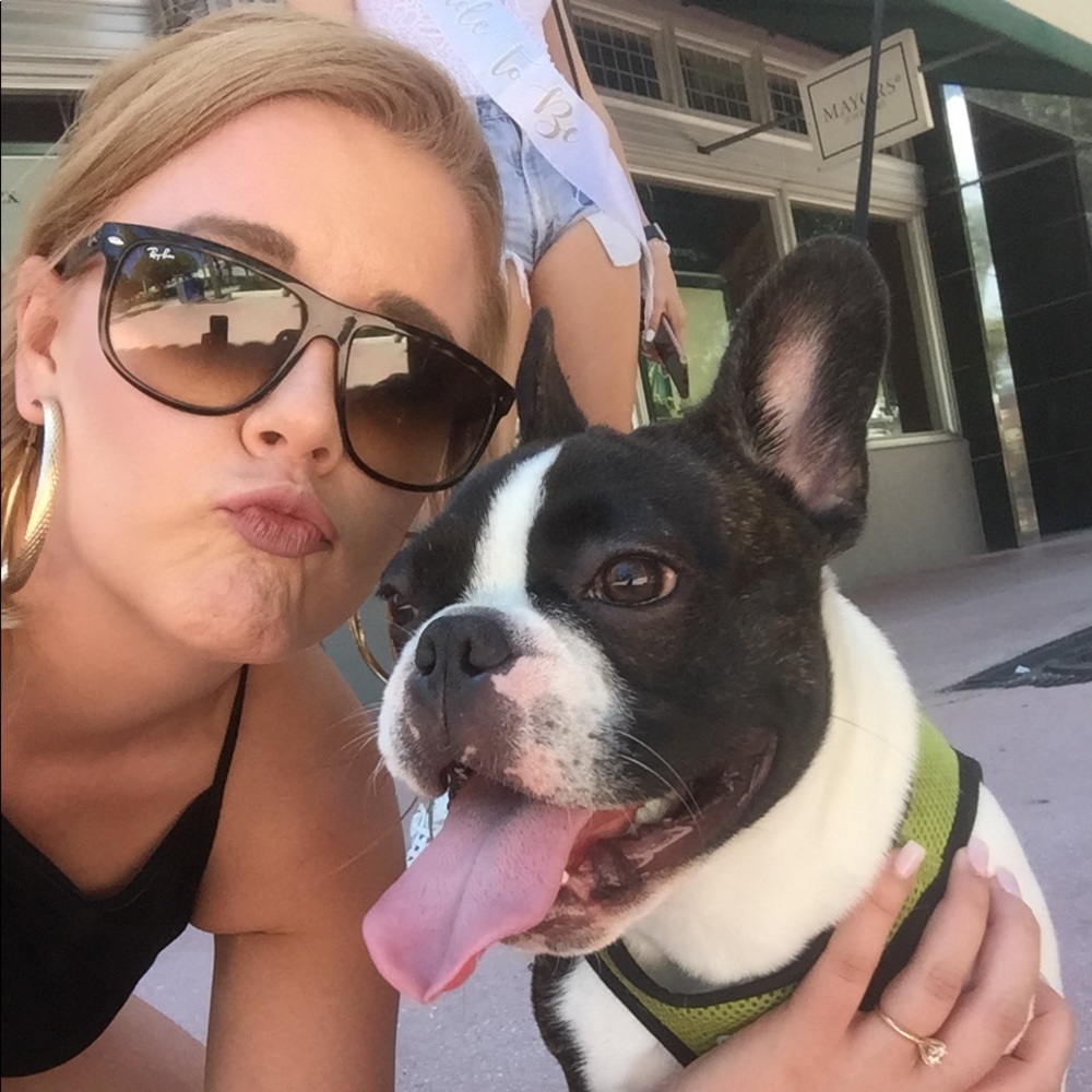 Meet your Posher, Allie